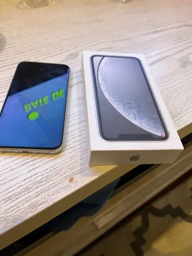 iPhone XR 128 GB