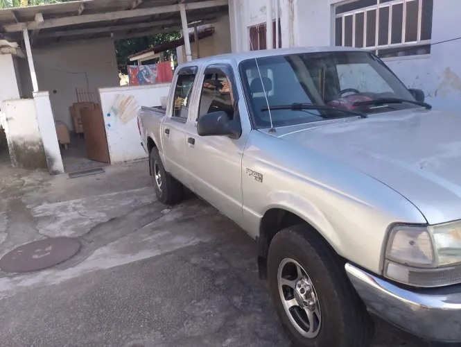 Ford Ranger XLT 2.8 8V 135cv 4X2 CD TB Diesel 2003