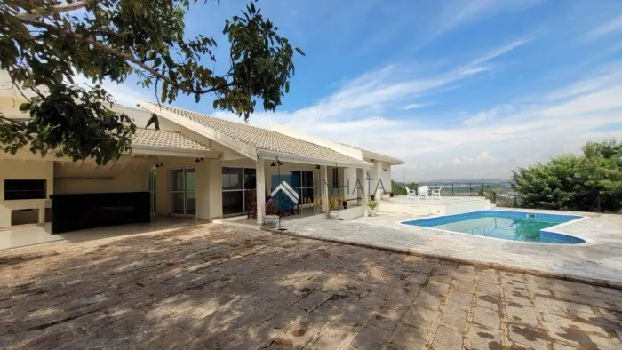 Casa com 3 dormitórios para alugar, 150 m² por R$ 19.894,00/mês - Condomínio São Joaquim -