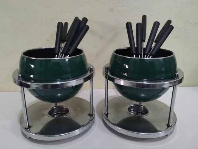 Conjunto De Aparelho de Fondue Para Queijo Chocolate Em Inox. Panela 11x9, Base 12x15
