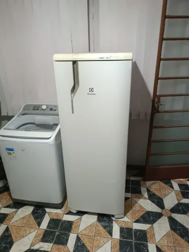 Geladeira eletrolux