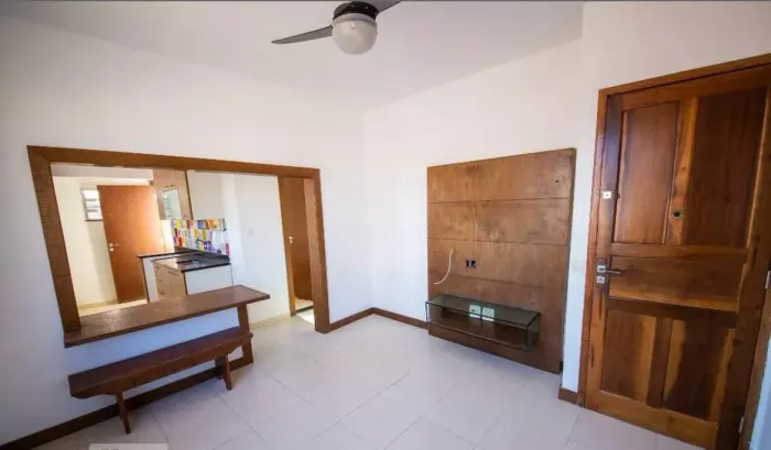 ? Apartamento Aconchegante à Venda | Sem Condomínio | Ótima Localização