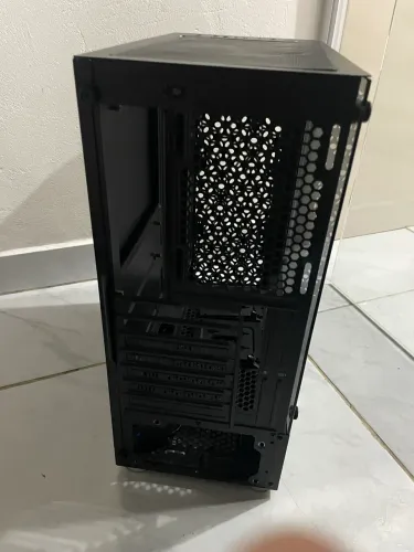 ? GABINETE GAMER PRETO