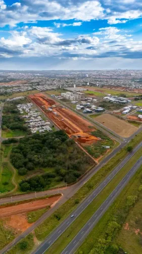 varios lotes comerciais na regiao dos damhas condiçoes de pagamento facilitadas em ate 36