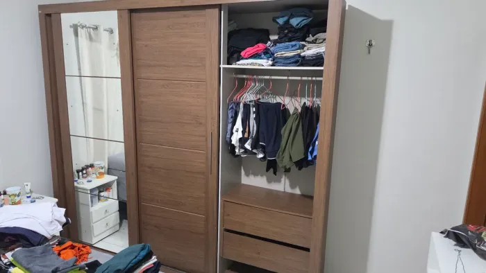 Guarda roupas