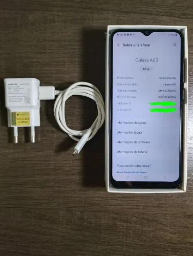 Samsung A03. Funcionando perfeitamente. Com linha verde no display.