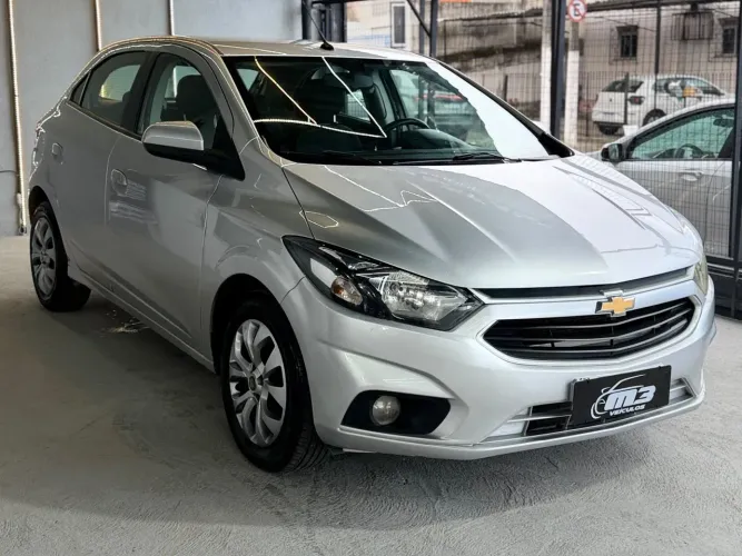 Chevrolet Onix Activ 1.4 8V Flex Mec. 4P 2017