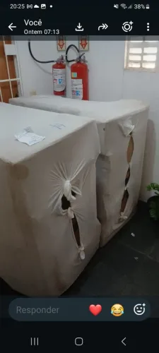 Sofa na caixa ,zero