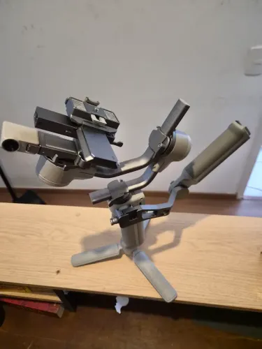 Estabilizador DJI rs4 Mini