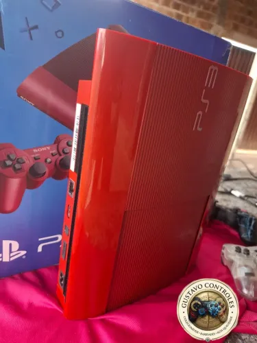 Playstation 3 Vermelho Edição Especial Red + 2 controles originais raros Semi-Novo