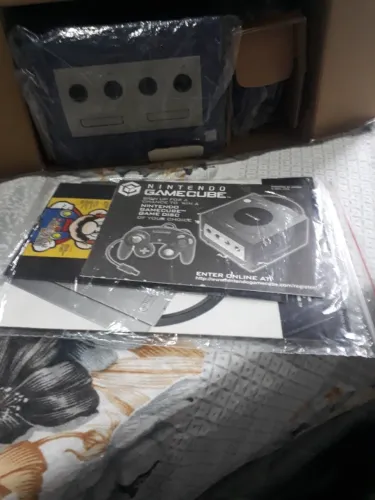 Nintendo Gamecube Índigo Americano Na Caixa Destravado 1 Controle + Manual + Saquinhos