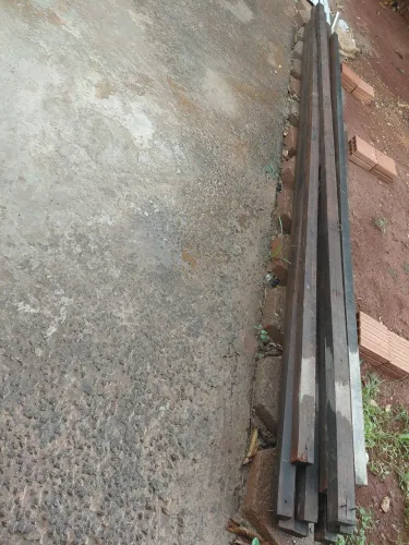 Vendo 11 ripas de peroba rosa