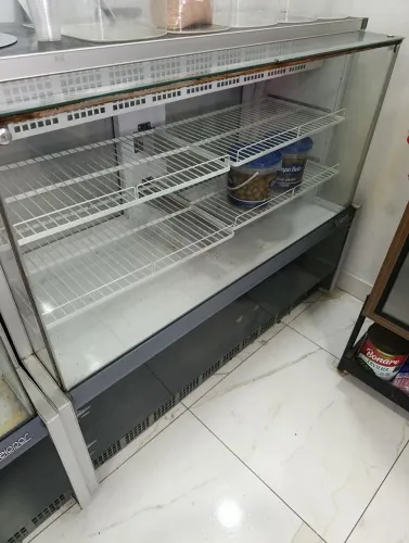 ? Balcão Refrigerado Gelopar GPEA-140R (Semi-Novo 2023) ?