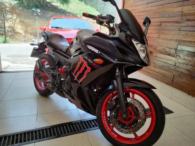 Yamaha XJ6 F 2010