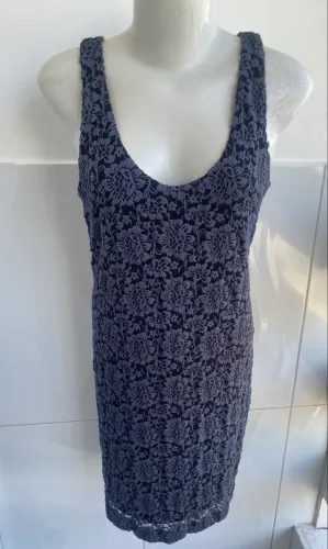 Qualquer vestido por 38 ,aceito cartão