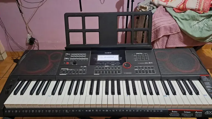 Teclado CASIO CT-X5000