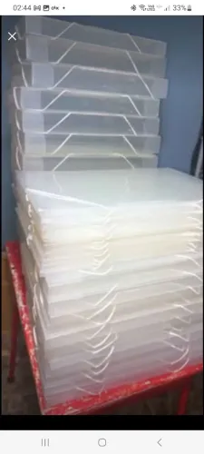39 pastas organizadoras 30,00Reais. Feitas em polipropileno, abas elásticas.