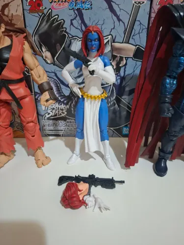 Mística marvel legends