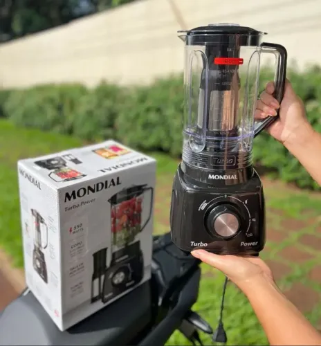Liquidificador mondial NOVO LACRADO
