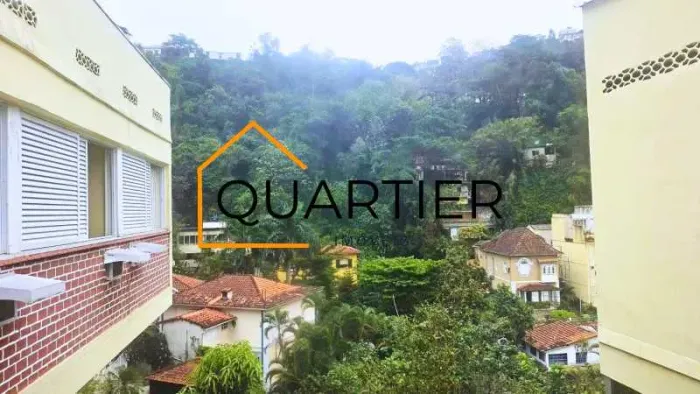 Casa em Condomínio : Duplex / Residencial / Cosme Velho
