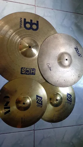 pratos bateria acústica