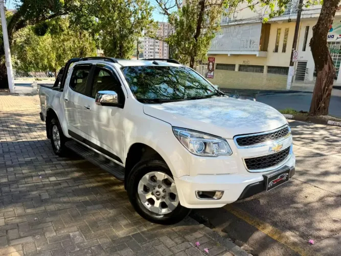 Chevrolet S10 Pick-up LTZ 2.5 Flex 4X4 CD 2015