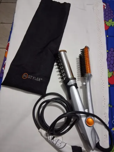 Escova de cabelo elétrica