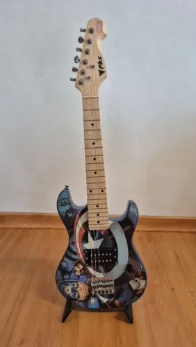 Guitarra Infantil PHX Capitão América + Amplificador + Kit Completo | Pronta para Tocar