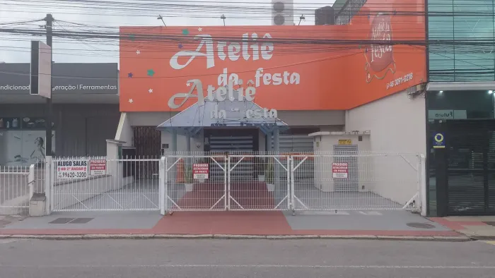 ALUGO SALAS COMERCIAIS