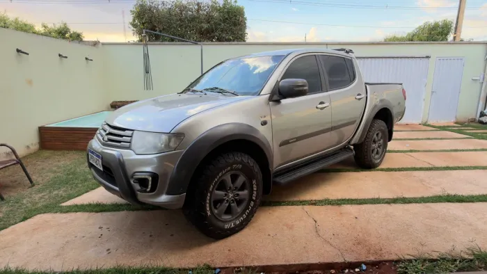 Mitsubishi L200 T.outdoor 3.2 CD TB Int. Dies. Aut. 2018