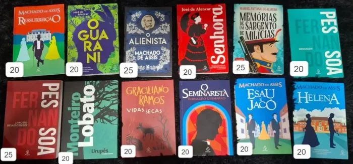 Livros Clássicos brasileiros - Machado de assis, Fernando pessoa, José de alencar