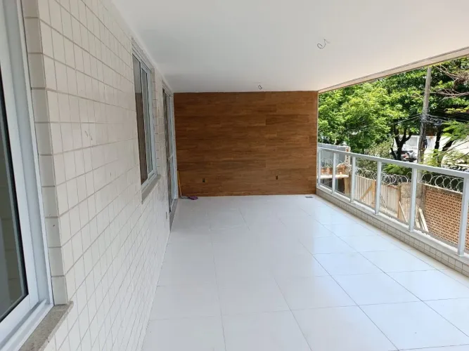 Apartamento em Recreio dos Bandeirantes - Rio de Janeiro