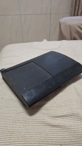 PlayStation 3 (PS3) Super Slim p/ Retirada de Peças (CECH-4214B)