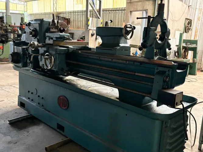 Torno mecânico Industrial IMOR Completo, Engrenado