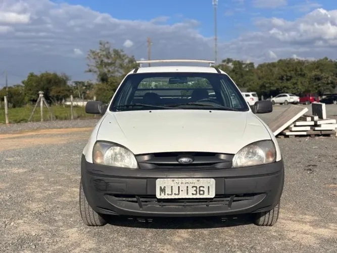 Ford Courier 1.6 L/ 1.6 Flex 2012