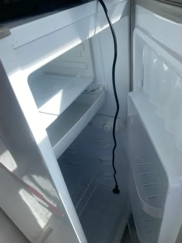 Geladeira 220v