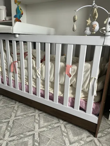 Berço que vira cama + colchão d18 + trocador BRINDE ROUPA DE CAMA E MÓBILE