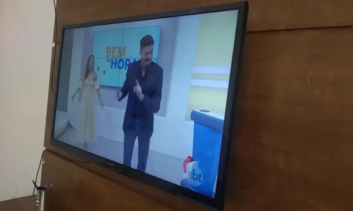 TV 40 polegadas