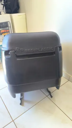 Baú para Moto 80 litros com Suporte