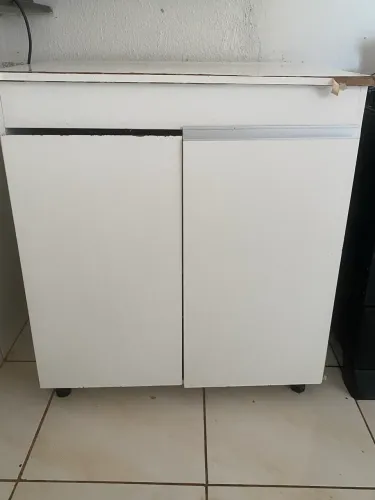 Armário multiuso cozinha