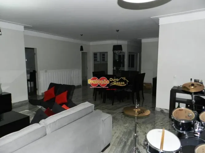 Casa com 4 dormitórios à venda, 505 m² por R$ 2.500.000,00 - Condomínio Cachoeiras do Imar