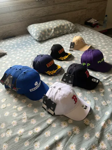 Kit 17 bonés 