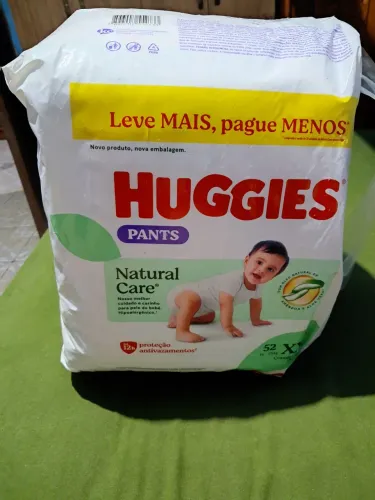 Fraldas huggies pants natural care.