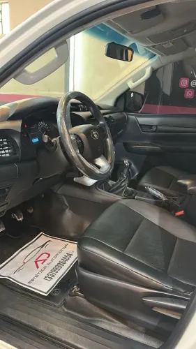 Toyota Hilux CD 4X4 2.8 Diesel Mec. 2021