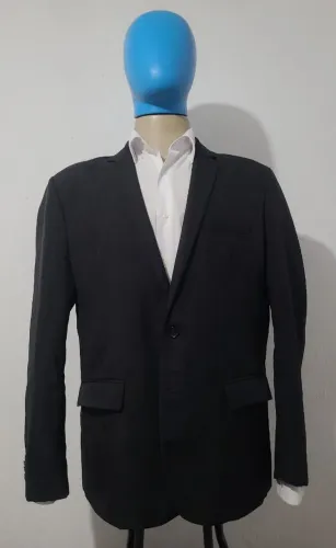 Blazer Slim Preto N° 56, bonito, elegante, bem confortável, tecido macio. 