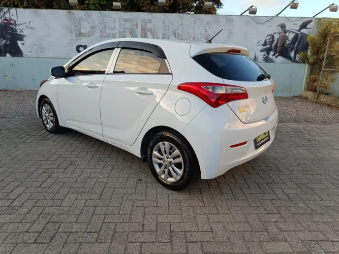 Hyundai HB20 C./c.plus/c.style 1.6 Flex 16V Mec. 2013