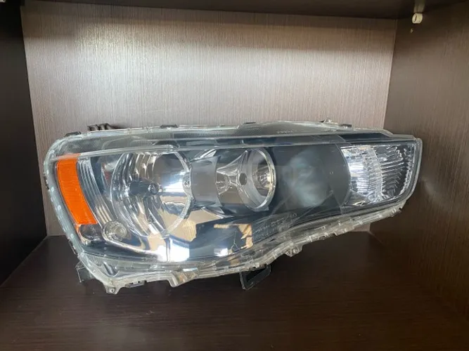 Farol LANCER SANDERO Corolla corola palio sapão freemont celta 