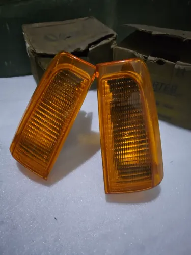 Monza 88 a 90 par piscas setas novos originais arteb