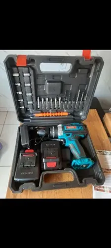 Parafusadeira e Furadeira 21v com impacto 