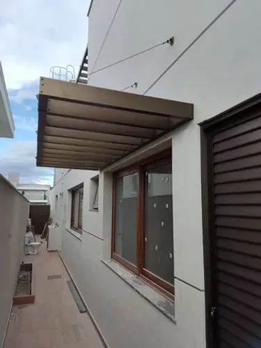 Cobertura em alumínio